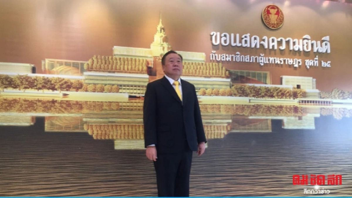 "สุชาติ" อาสาตัวนั่ง "ปธ.รัฐสภา" "สุชาติ" อาสาตัวนั่ง "ปธ.รัฐสภา"