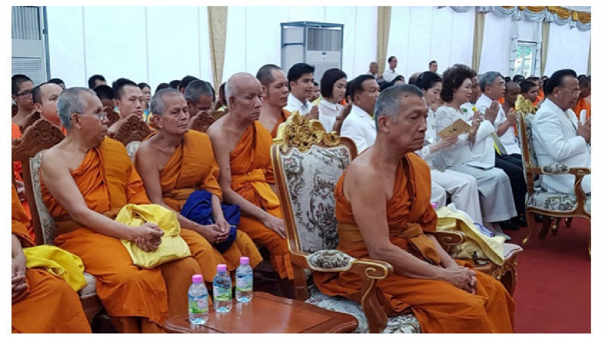 เชิญ พุทธศาสนิกชน สวดมนต์ธัมจักรกัปปวัตนสูตร 