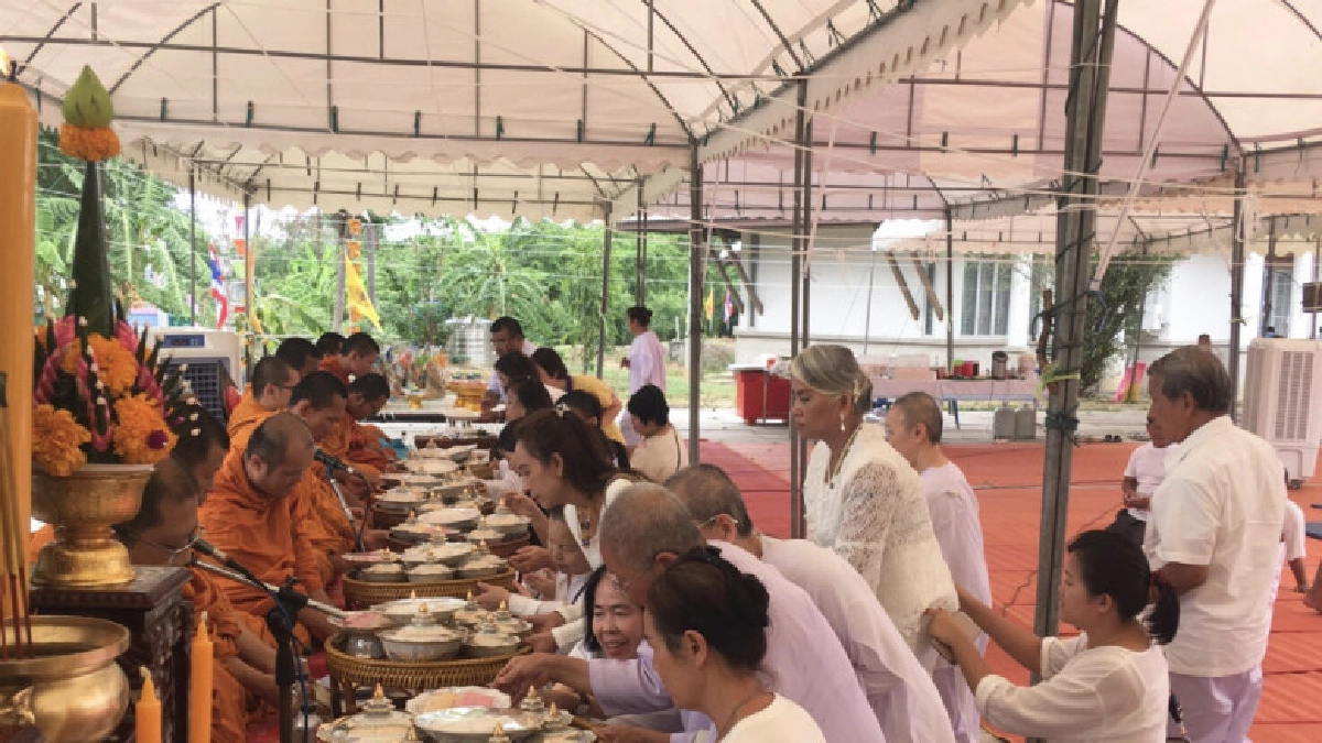 สร้างพระปางนาคปรก เนื่องในวันวิสาขบูชา 2562 สร้างพระปางนาคปรก เนื่องในวันวิสาขบูชา 2562