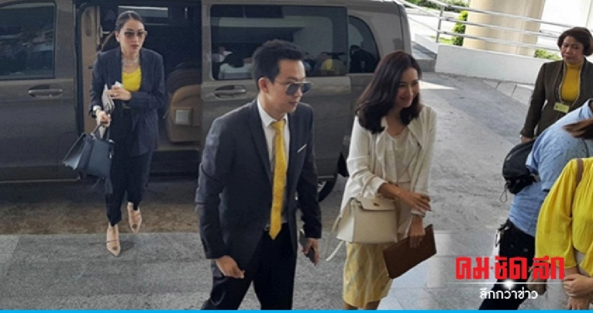 "พานทองแท้" ขึ้นศาลคดีฟอกเงินกรุงไทย "พานทองแท้" ขึ้นศาลคดีฟอกเงินกรุงไทย