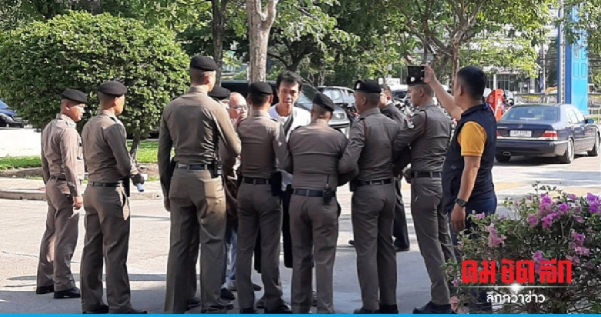 เสริมตร.ควบคุมฝูงชนคุมเข้มประชุมสภา เสริมตร.ควบคุมฝูงชนคุมเข้มประชุมสภา
