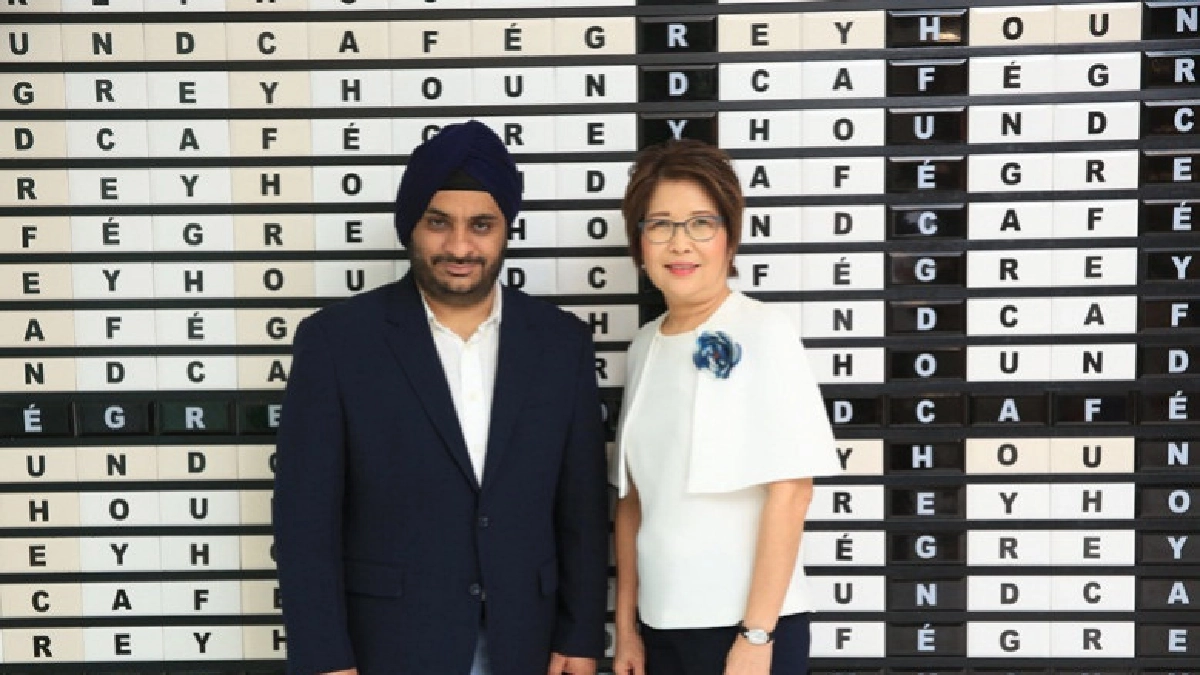 พิเศษกว่าเดิม