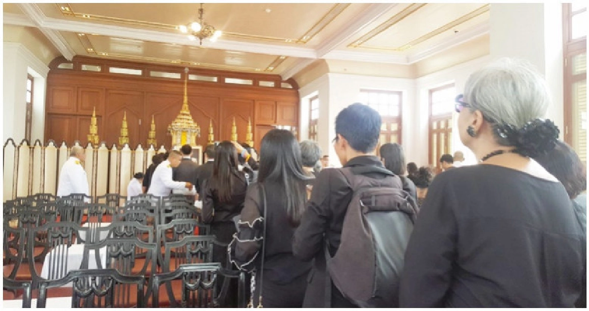 ร่าง"ป๋าเปรม"ถึงวัดเบญฯ"นายกฯรอรับ ร่าง"ป๋าเปรม"ถึงวัดเบญฯ"นายกฯรอรับ