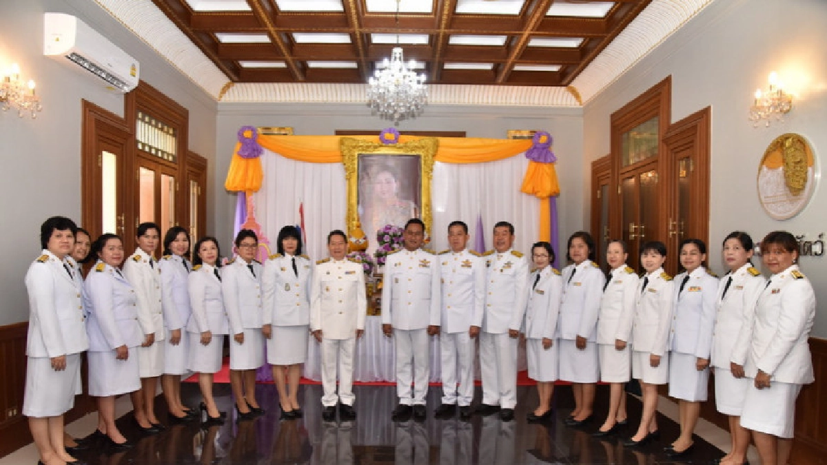 กรมปศุสัตว์ลงนามถวายพระพรชัยมงคล กรมปศุสัตว์ลงนามถวายพระพรชัยมงคล