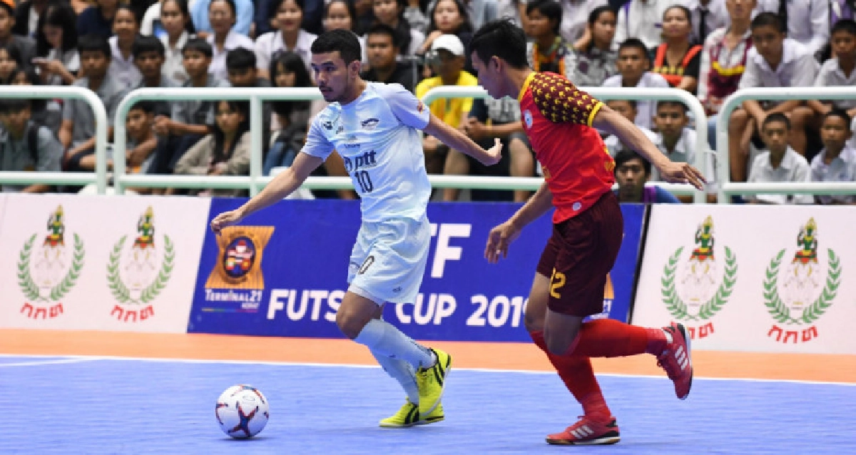 พีทีที บลูเวฟ ชลบุรี ถล่มเวียดนาม 8-2
