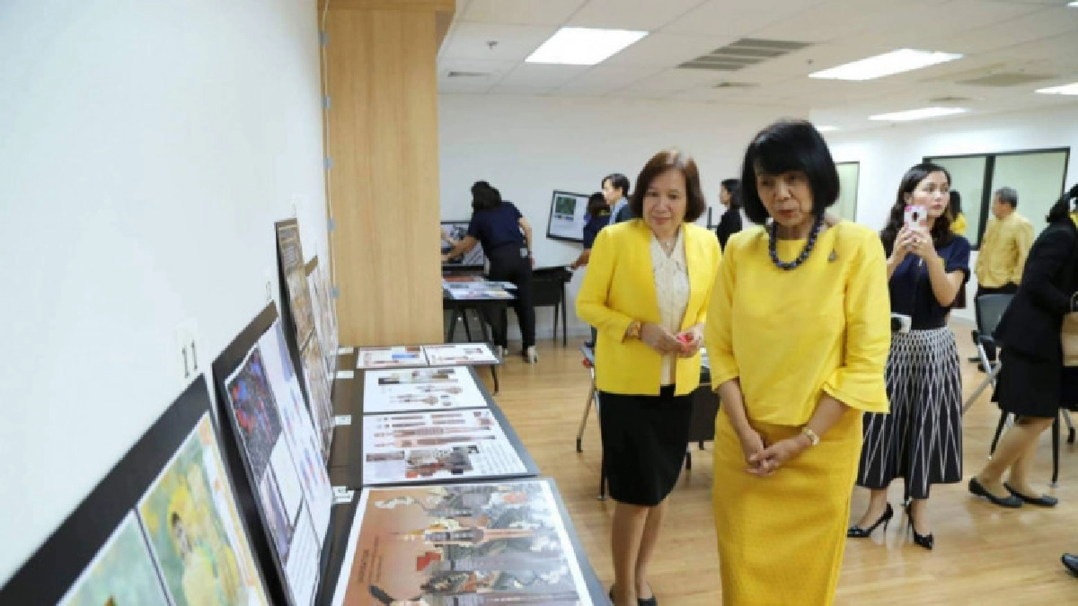 หม่อนไหมจับมือดิโอลด์ สยามจัดประกวดออกแบบแฟชั่นผ้าไทย  