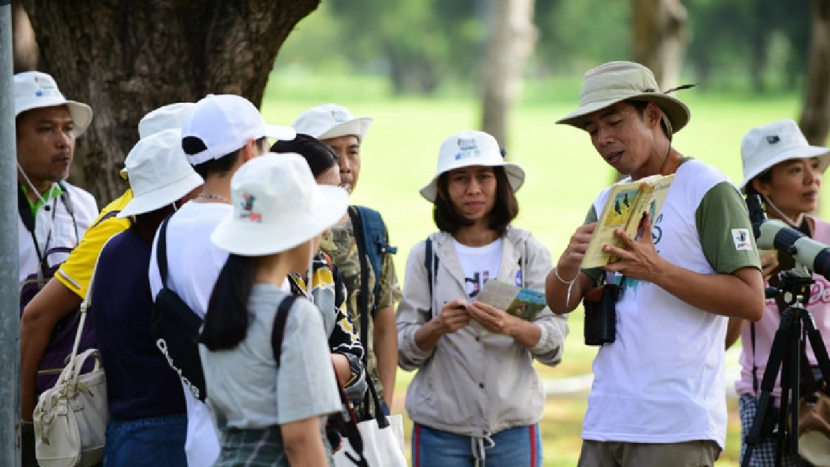  ซีพี.คิกออฟ กิจกรรม "ชวนชมนก Bird Walk" กลางป่าคอนกรีต 