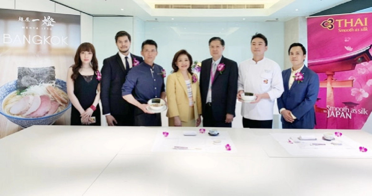 "บินไทย"เสิร์ฟราเมงชั้นเลิศผู้โดยสาร "บินไทย"เสิร์ฟราเมงชั้นเลิศผู้โดยสาร