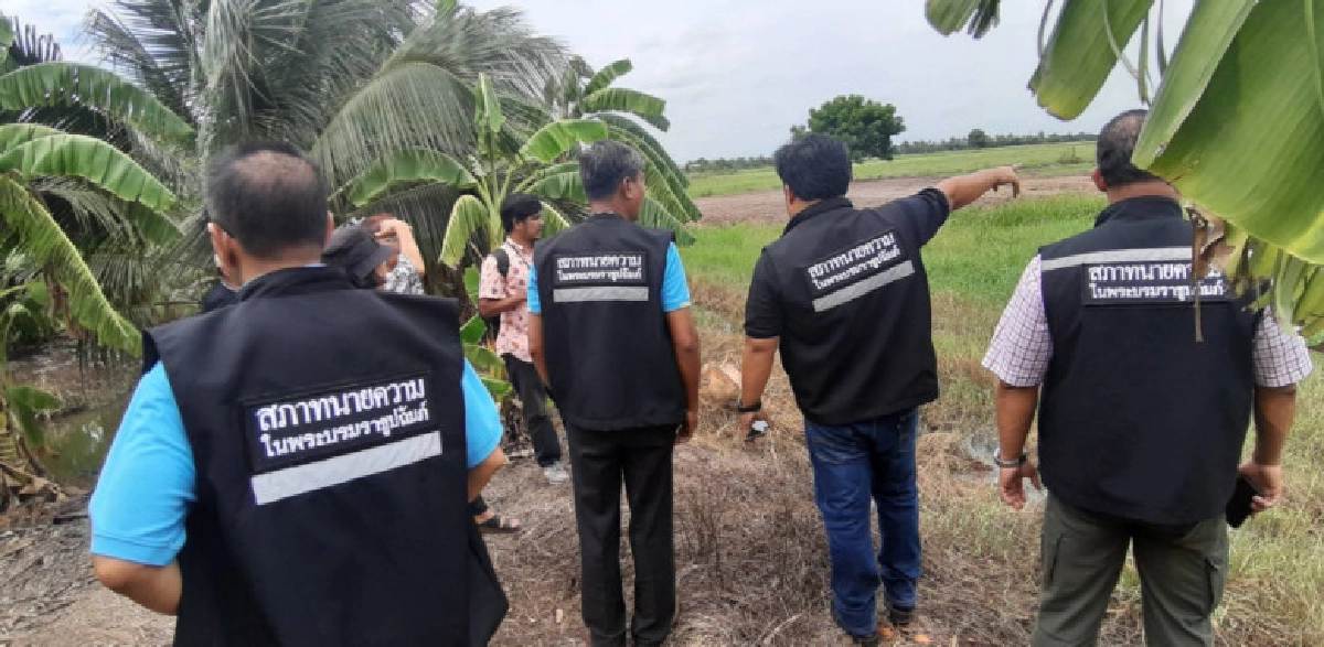 สภาทนายลงพื้นที่ตรวจมอเตอร์เวย์ตัดผ่าชุมชน สภาทนายลงพื้นที่ตรวจมอเตอร์เวย์ตัดผ่าชุมชน