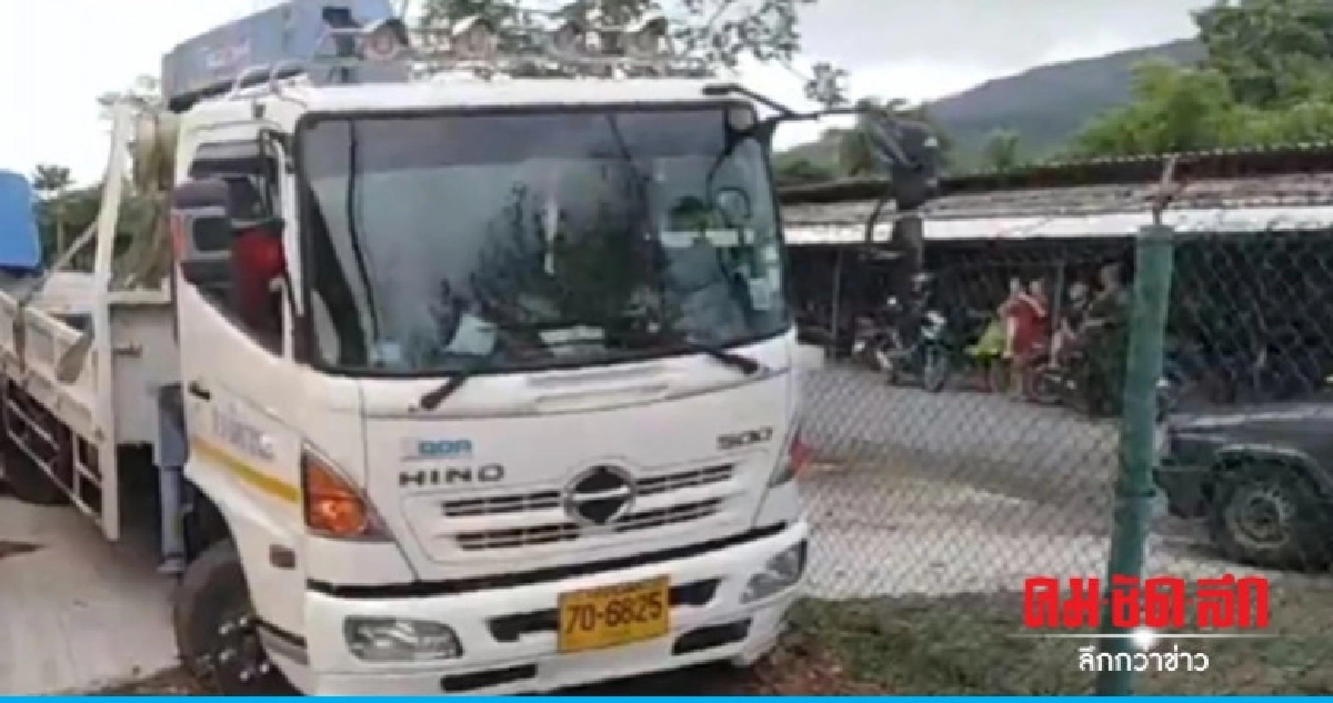 (คลิป) กระบะซิ่งอัดก๊อปปี้ (คลิป) กระบะซิ่งอัดก๊อปปี้