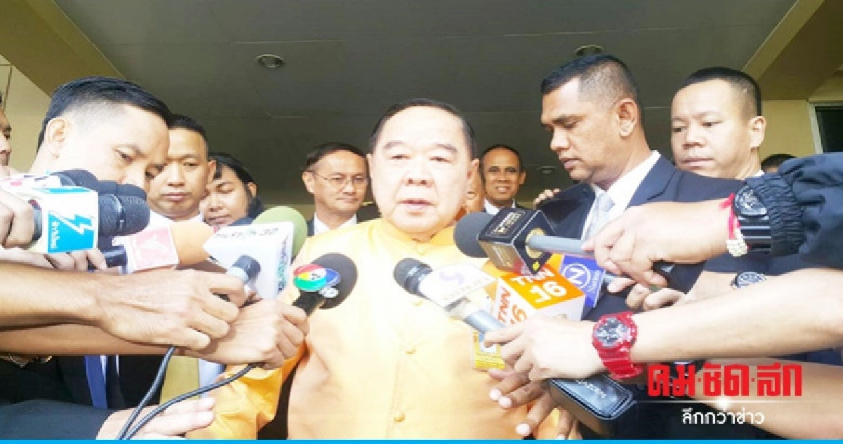 บิ๊กป้อมห่วงปชช.กำชับเหล่าทัพรับมือฝนตกหนัก บิ๊กป้อมห่วงปชช.กำชับเหล่าทัพรับมือฝนตกหนัก