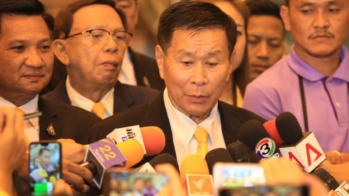 'เสรีพิสุทธิ์' ปล่อยมุขพูดเสียงสั่นเครือคงกลับบ้านไปร้องไห้