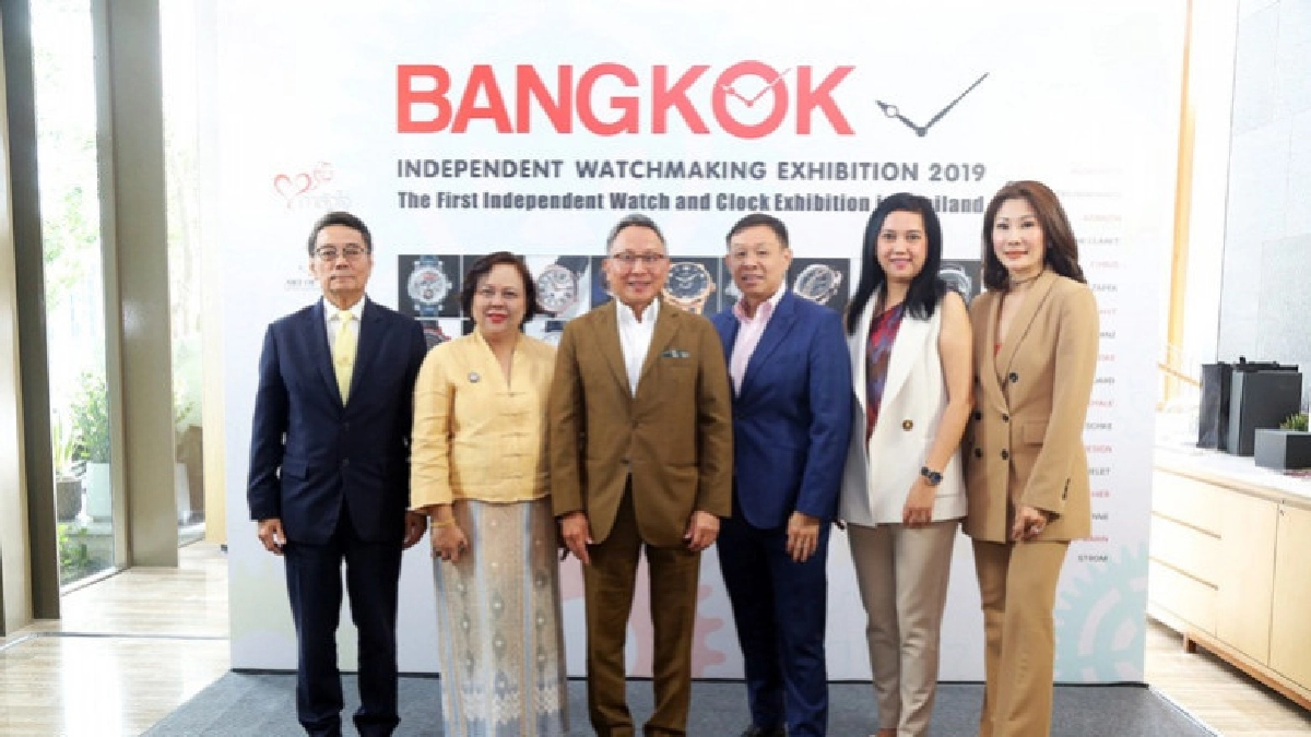 รังสรรค์เรือนหรูชูป้ายระดมทุน