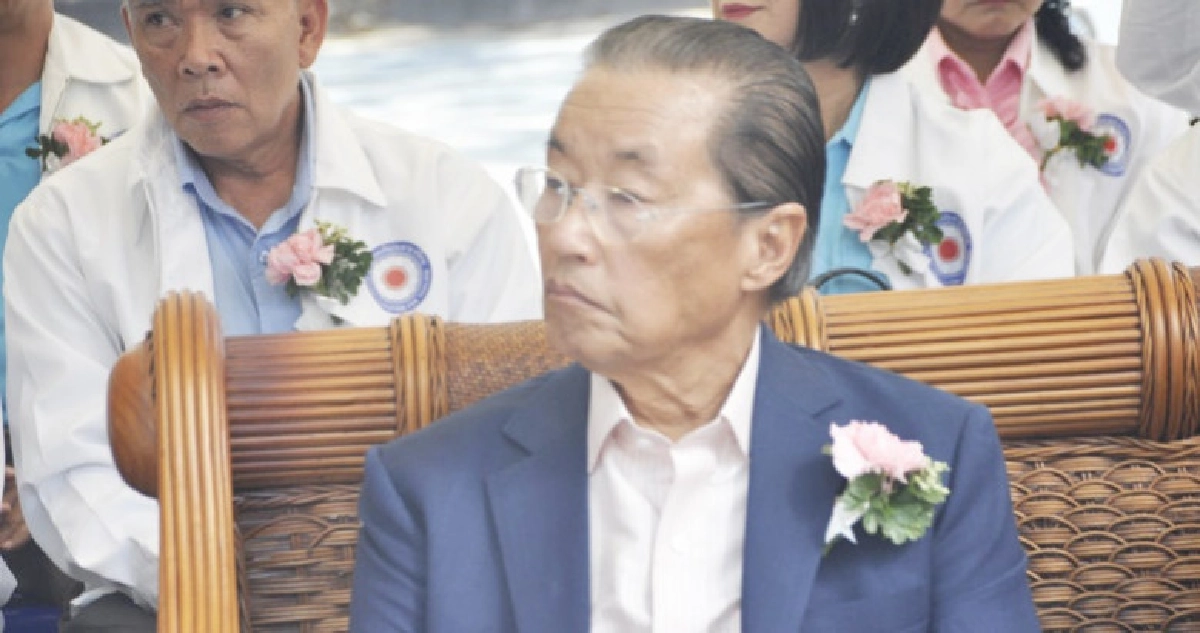 แรงงานบุกพบ"หม่อมเต่า"ทวงขึ้นค่าแรงขั้นต่ำ