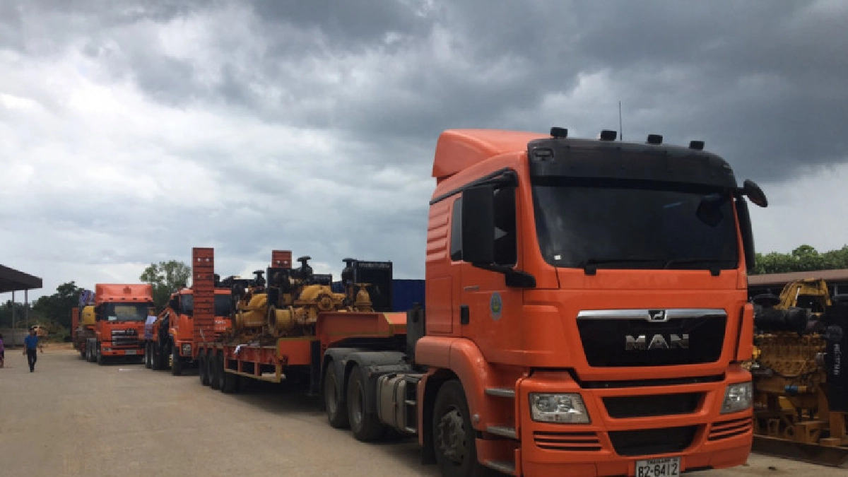 "รมว.เกษตรฯสั่งกรมชล เร่งดับไฟป่าพรุควนเคร็ง 