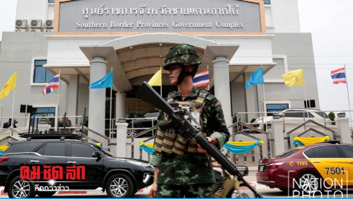 รปภ.คุมเข้มเต็มพิกัด รับนายกฯลงพื้นที่ยะลา(ภาพชุด) รปภ.คุมเข้มเต็มพิกัด รับนายกฯลงพื้นที่ยะลา(ภาพชุด)