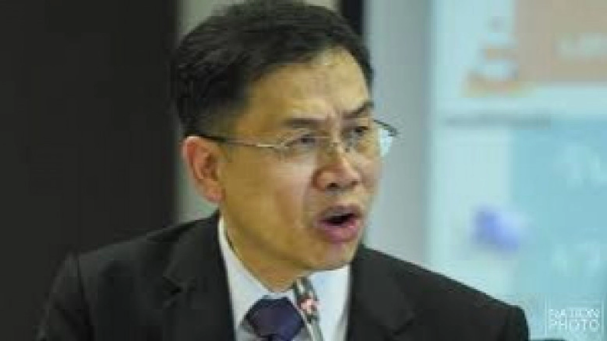 "อดีตกรธ."ชี้ 3ส.ส.ถูกชี้มูลทุจริตสนามฟุตซอล ทำหน้าที่ต่อได้