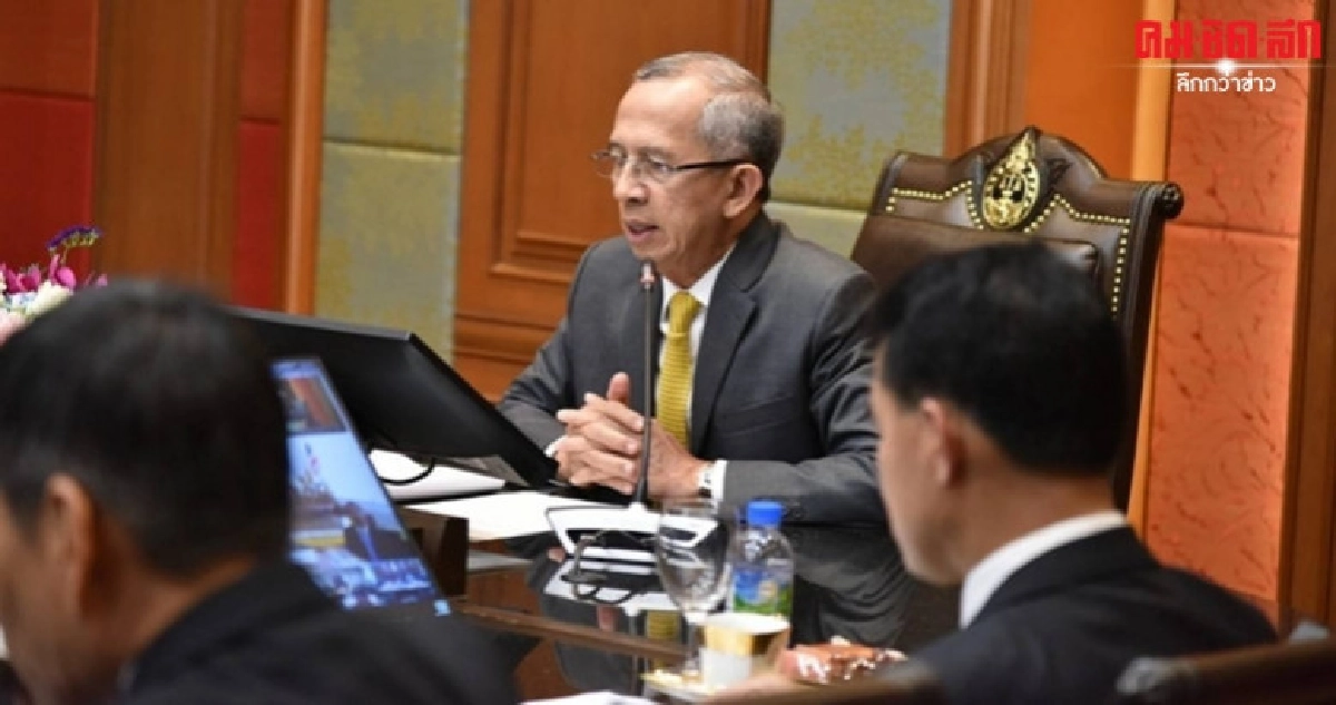 ปธ.ศาลฎีกา ชื่นชมใช้ IT ยุค D-Court ปธ.ศาลฎีกา ชื่นชมใช้ IT ยุค D-Court