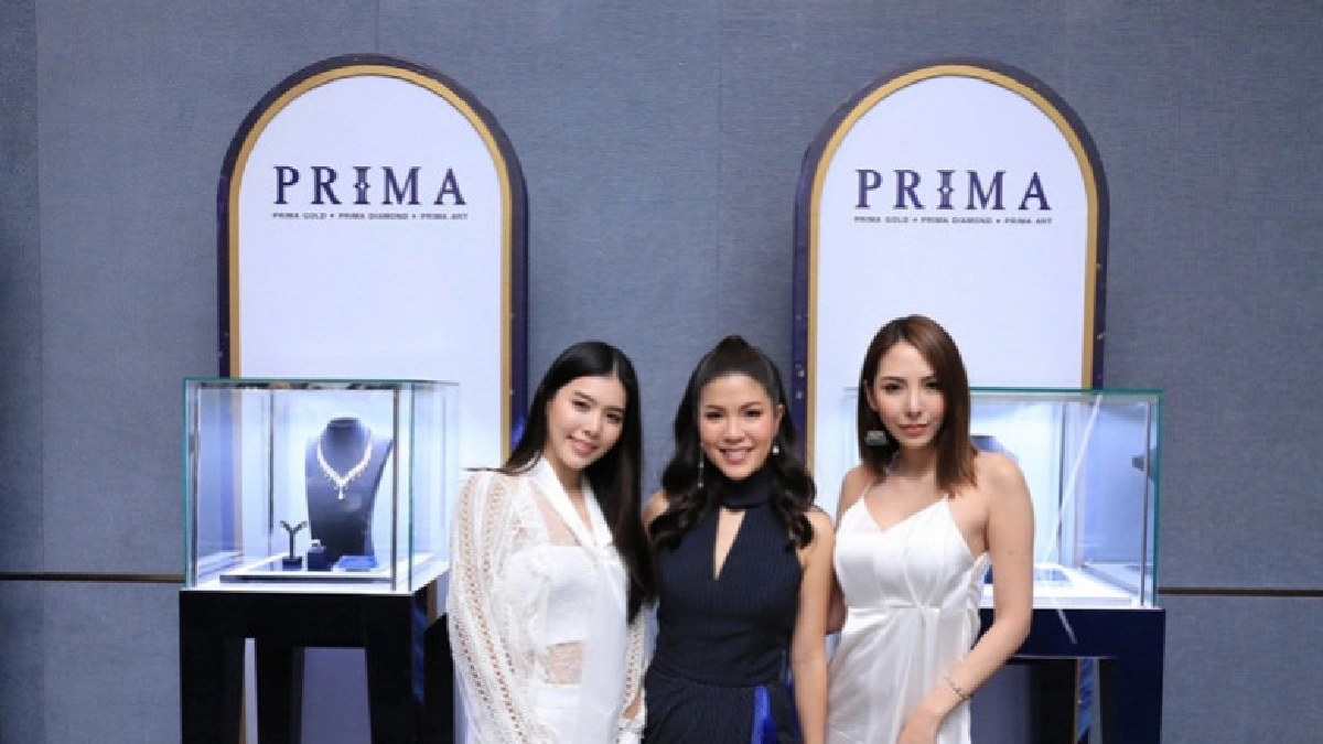 เซเลบตบเท้าเข้าชมเครื่องประดับหรู