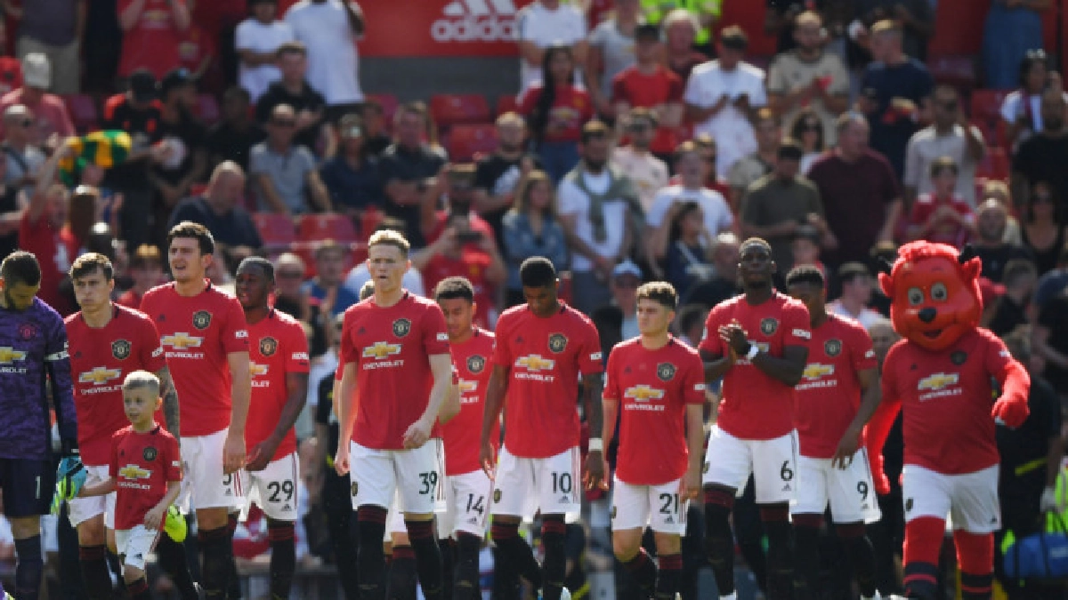 3 ปัญหาส่ง 'แมนฯยูไนเต็ด' สู่ยุคมืด 3 ปัญหาส่ง 'แมนฯยูไนเต็ด' สู่ยุคมืด