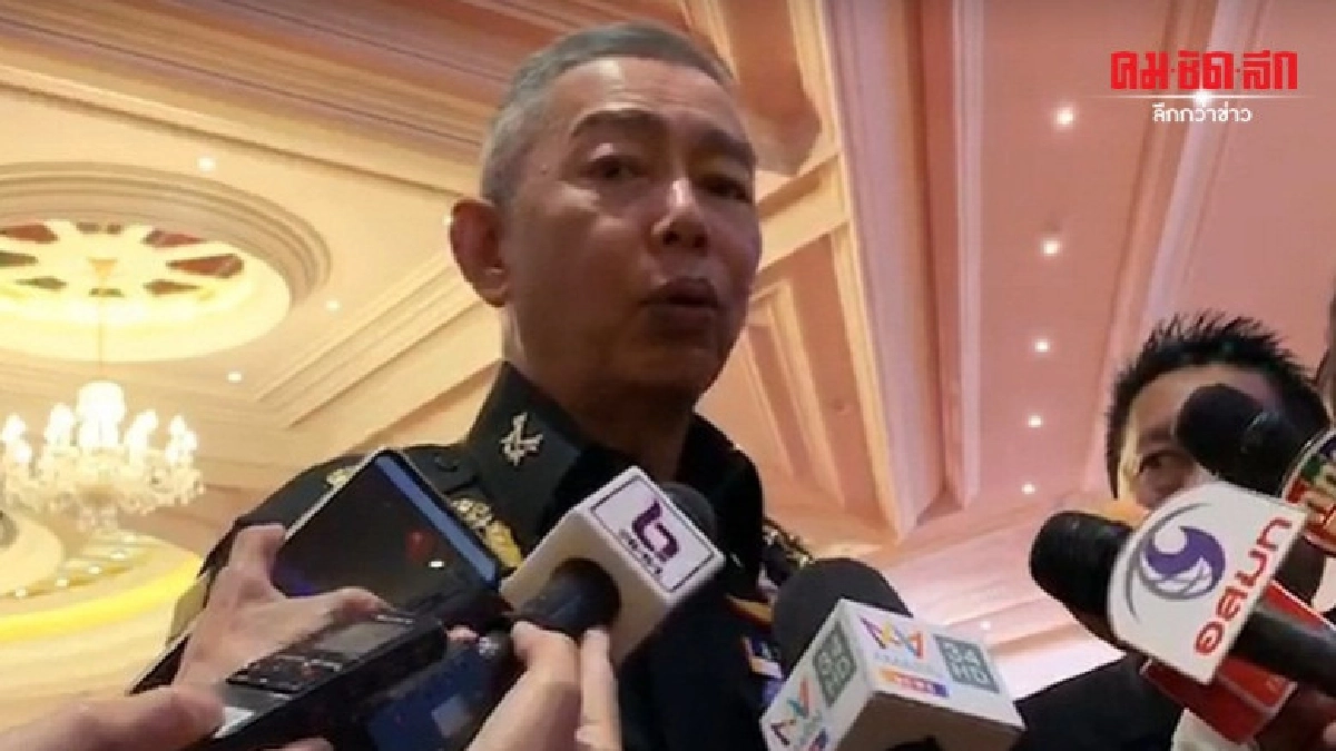 ผอ.ทบ.ปัดตอบฝ่ายค้านเล่นไม่เลิก กระถามสดปมถวายสัตย์ ผอ.ทบ.ปัดตอบฝ่ายค้านเล่นไม่เลิก กระถามสดปมถวายสัตย์