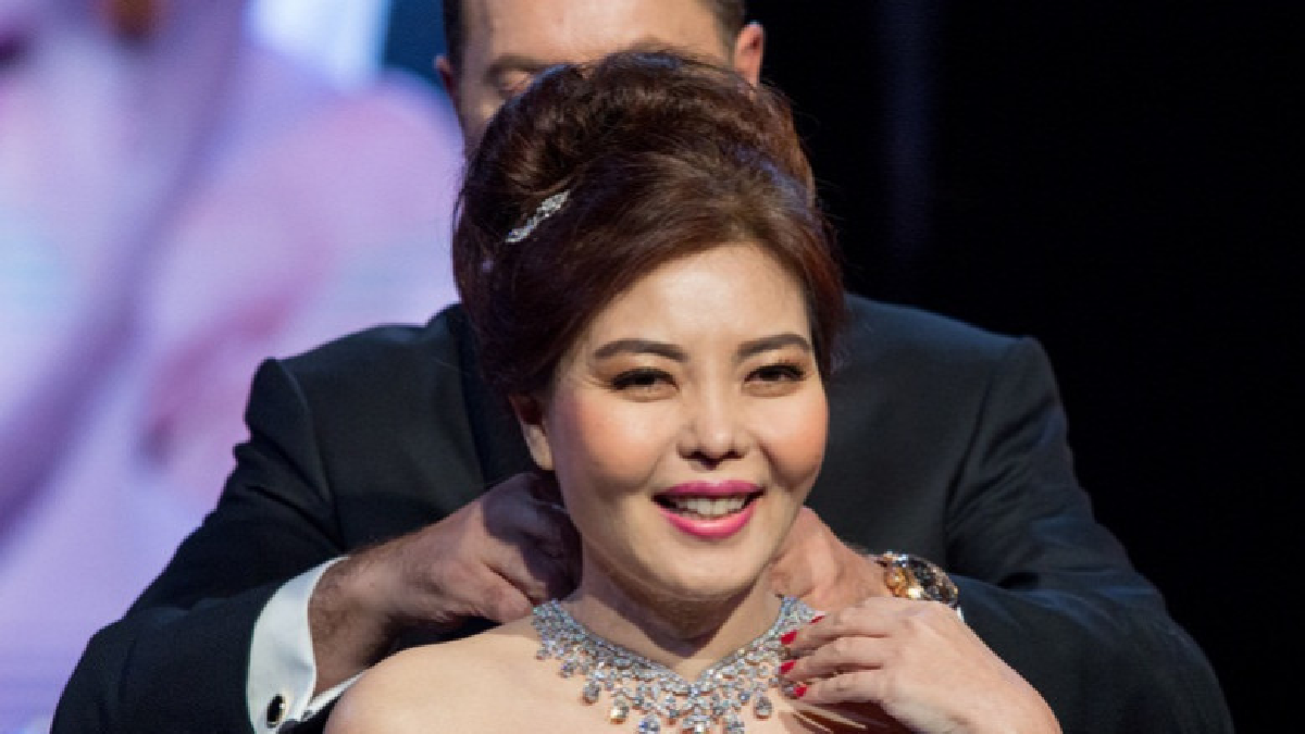 "มาดามจอย" อวัสดา ช่วยงานสามีจนหุ่นดี "มาดามจอย" อวัสดา ช่วยงานสามีจนหุ่นดี