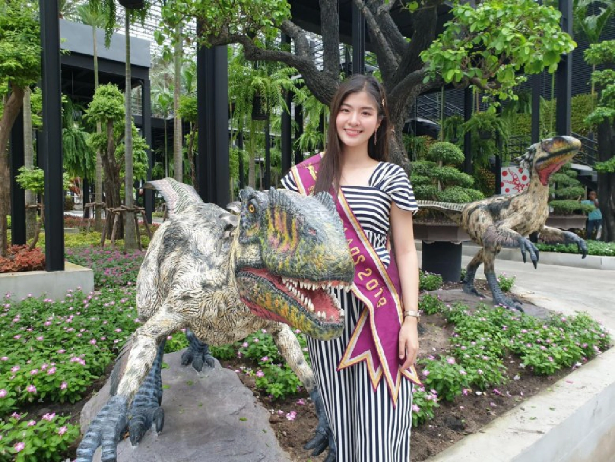 มิสลาว2018ชื่นชมสวนนงนุช นำผู้เข้าประกวดมิสลาว2019เก็บตัว