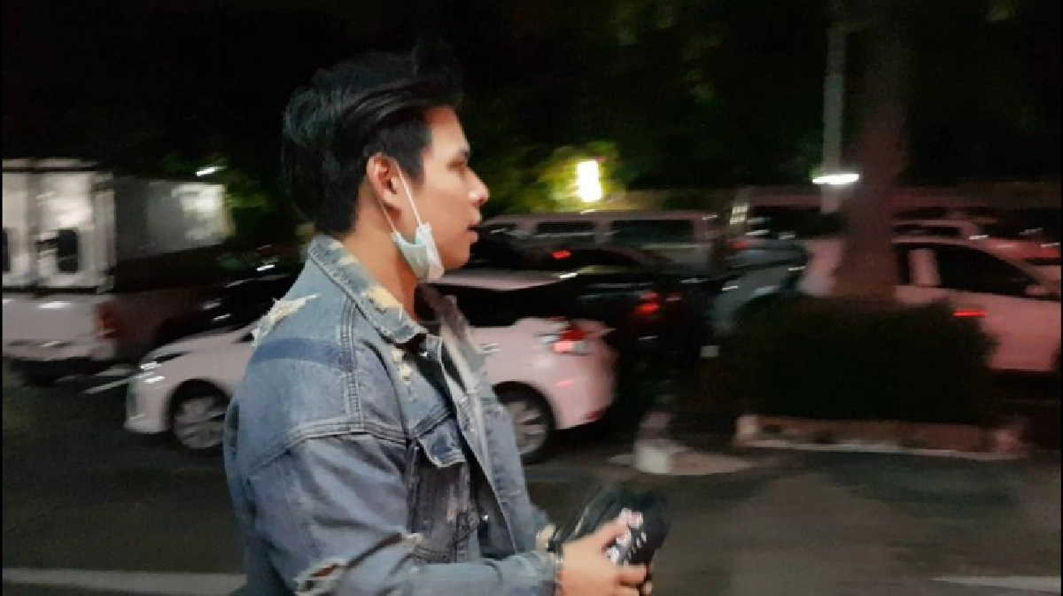 รวบ น้ำอุ่น คาคอนโด คอตกสอบเครียด