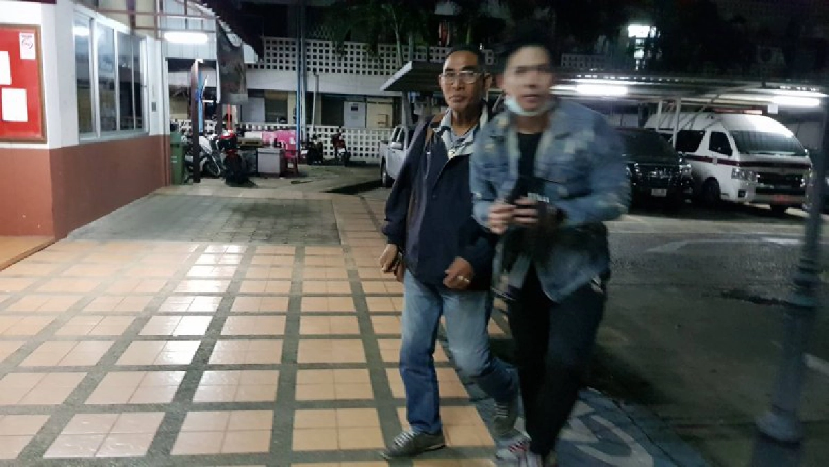 รวบ น้ำอุ่น คาคอนโด คอตกสอบเครียด
