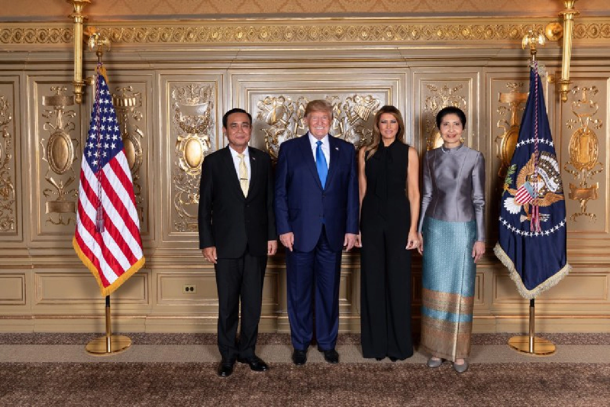 นายกฯกระทบไหล่ ทรัมป์ ก่อนร่วมงานเลี้ยงรับรอง