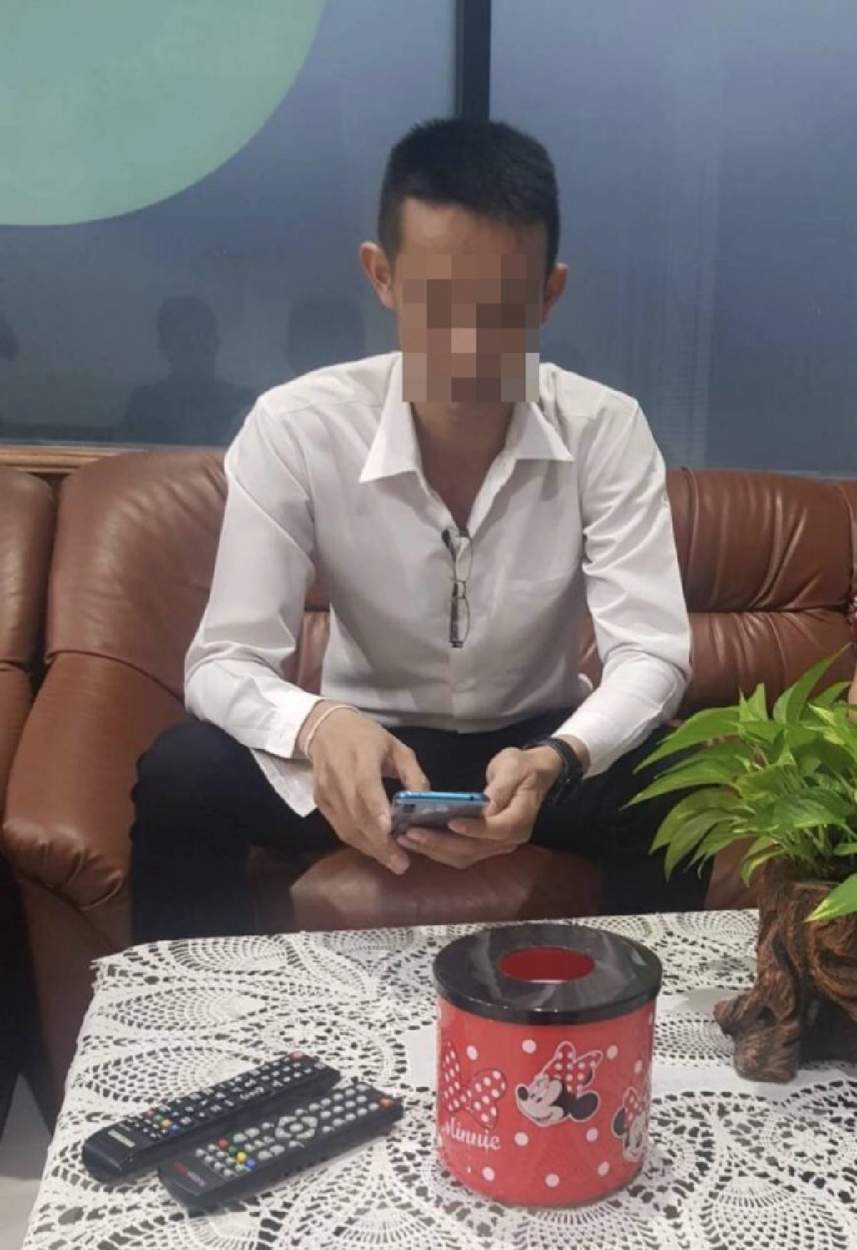 ตำรวจบินหิ้วตัว โนบิตะ ถึงอุดรฯ พรุ่งนี้คุมส่งศาลยกก๊วน