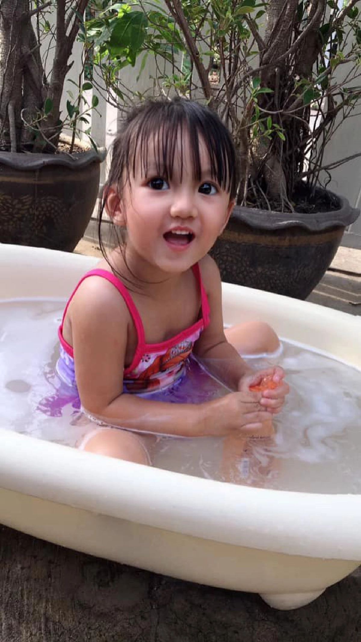 โซเชียลแห่ส่องความน่ารักน้องสิตางค์ บาร์บี้อีสาน