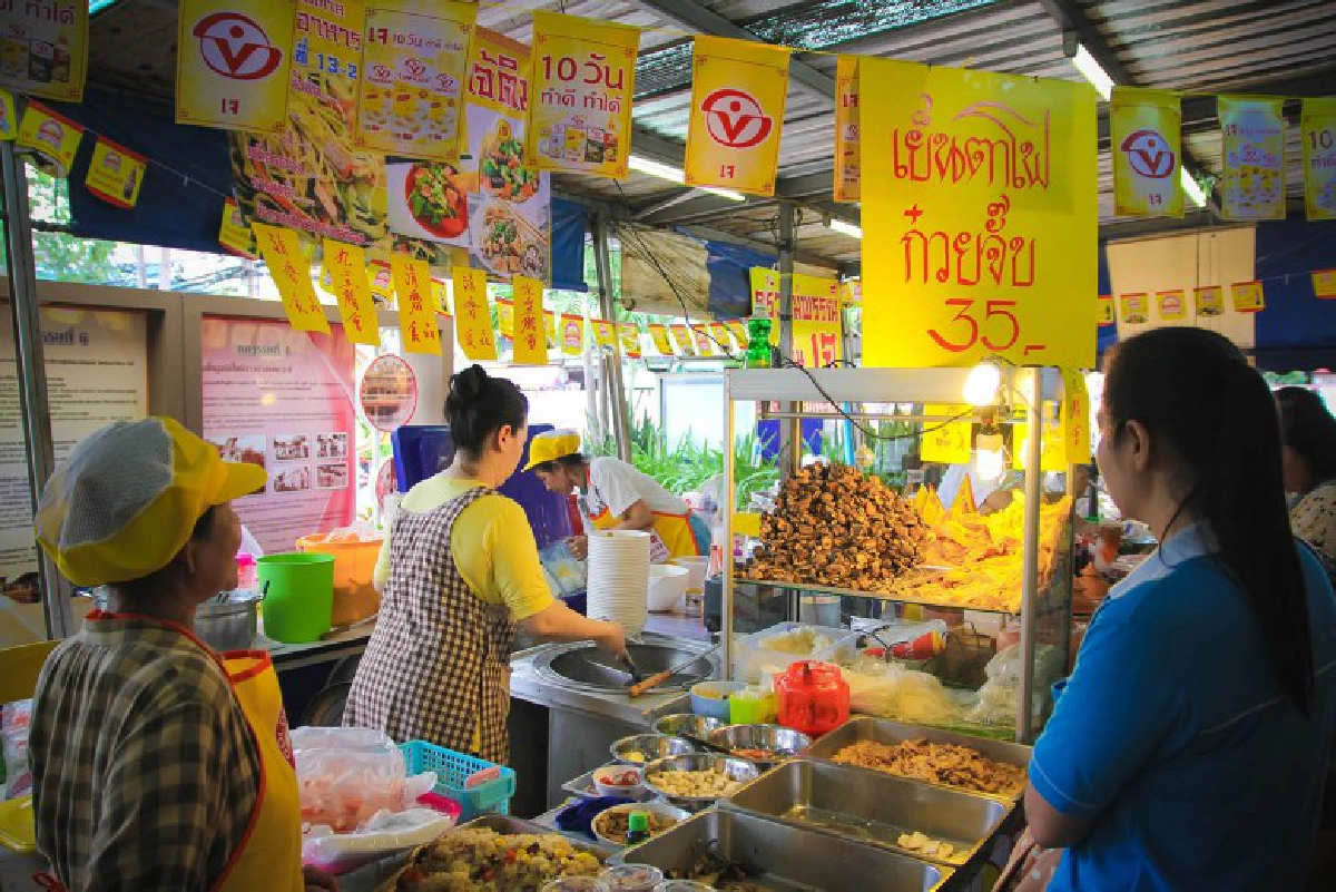 เริ่มแล้ว! เทศกาลถือศีลกินเจตลาดยิ่งเจริญ สดครบจบในที่เดียว