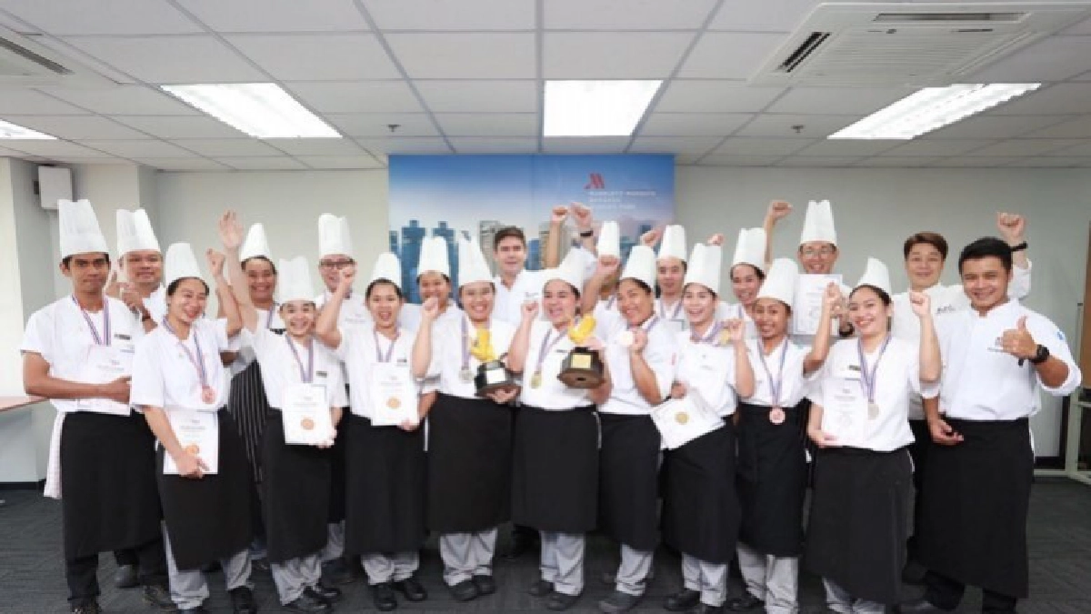 ทีมเชฟแบงค็อก แมริออทฯ สุดเจ๋ง คว้า 2 ถ้วย  14 เหรียญรางวัล