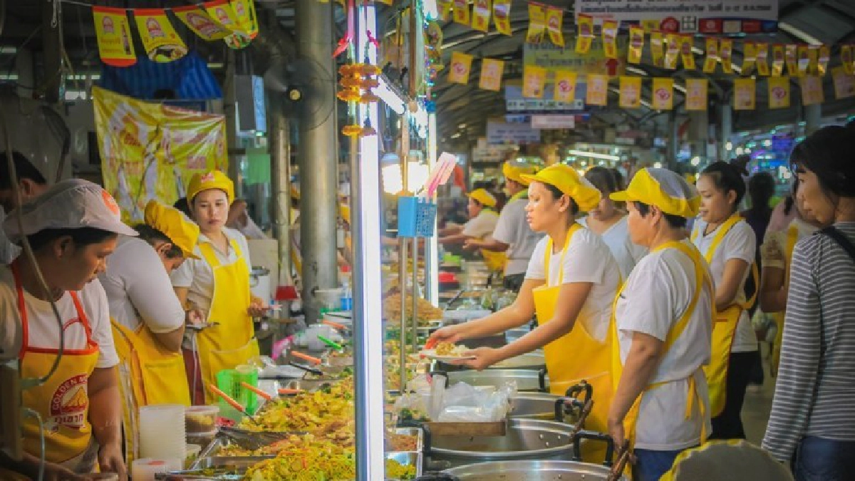 เริ่มแล้ว! เทศกาลถือศีลกินเจตลาดยิ่งเจริญ สดครบจบในที่เดียว เริ่มแล้ว! เทศกาลถือศีลกินเจตลาดยิ่งเจริญ สดครบจบในที่เดียว