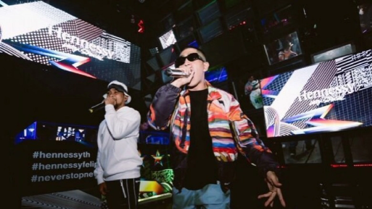 ว่าด้วยการผสมผสานครั้งใหม่ของยุคปัจจุบัน