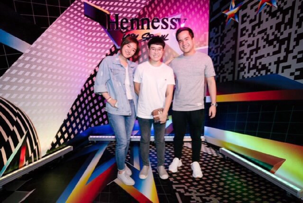 ว่าด้วยการผสมผสานครั้งใหม่ของยุคปัจจุบัน