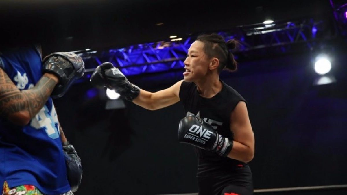 ซุปตาร์ ONE ยกทัพลงนวมโชว์ฝีมืองาน ONE Martial Arts Fan Fest ซุปตาร์ ONE ยกทัพลงนวมโชว์ฝีมืองาน ONE Martial Arts Fan Fest