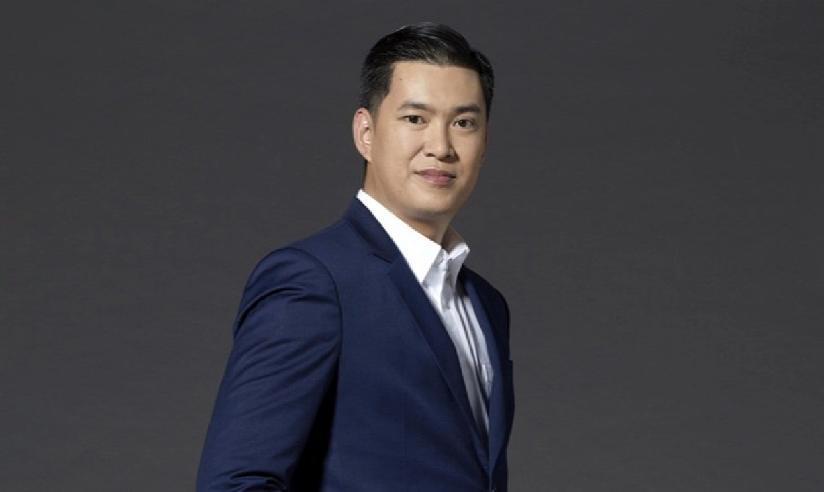 หล่อ รวย ใจดี "แทน โฆษิตพิพัฒน์"