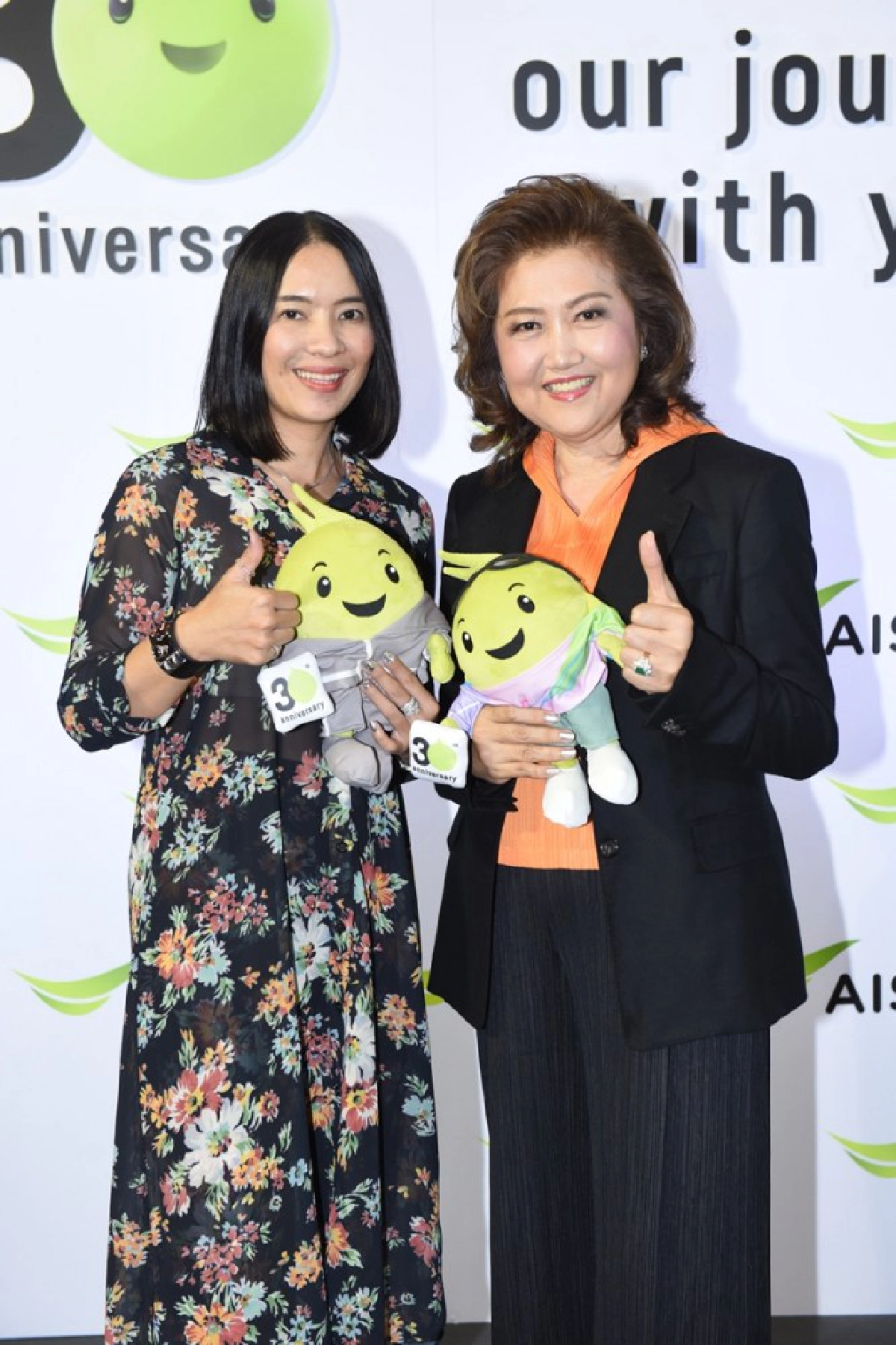 คนดังชวนใส่ใจขยะอิเล็กทรอนิกส์