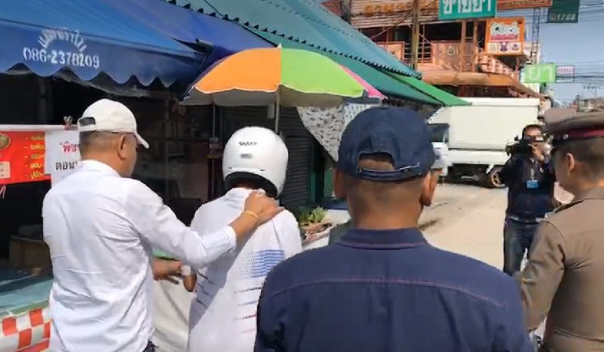 ตำรวจคุมตัวคนร้ายงัดตู้เอทีเอ็มทำแผน อ้างทำไปเพราะเมาสุรา