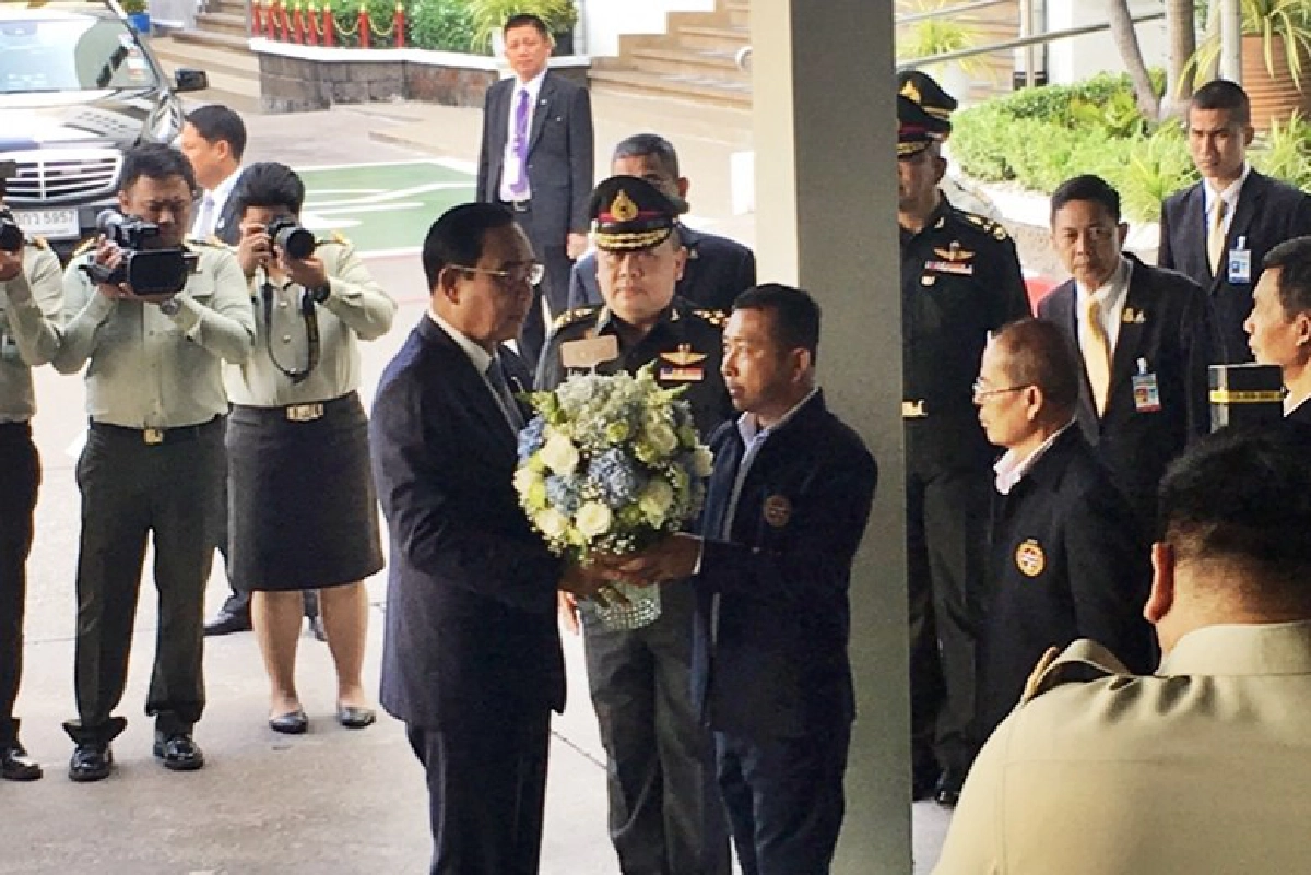 "บิ๊กตู่" ประชุมสภาอผศ. มอบนโยบายดูแลทหารผ่านศึก 