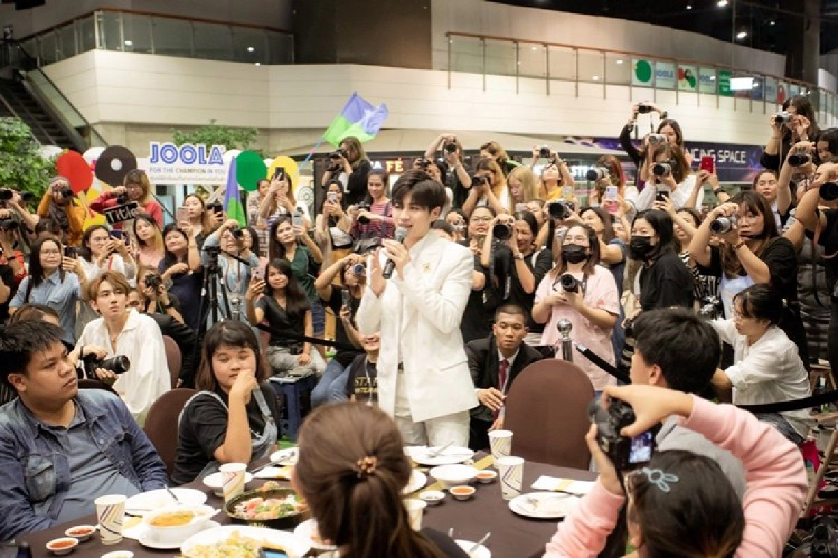 ศิลปินดัง TEMPT จัดดินเนอร์สุดเซอร์ไพร์ส  ขอบคุณแฟนๆ