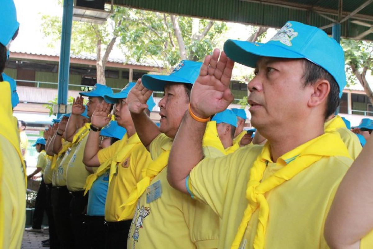 นายกฯ นำจิตอาสาพัฒนาคูคลองถวายพระราชกุศลรัชกาลที่ 9