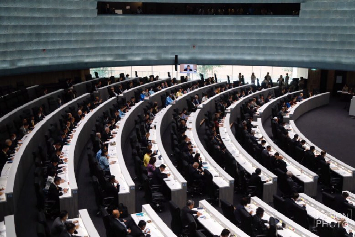 วราวุธ เชื่อ พรบ.งบประมาณผ่าน 3 วาระ 