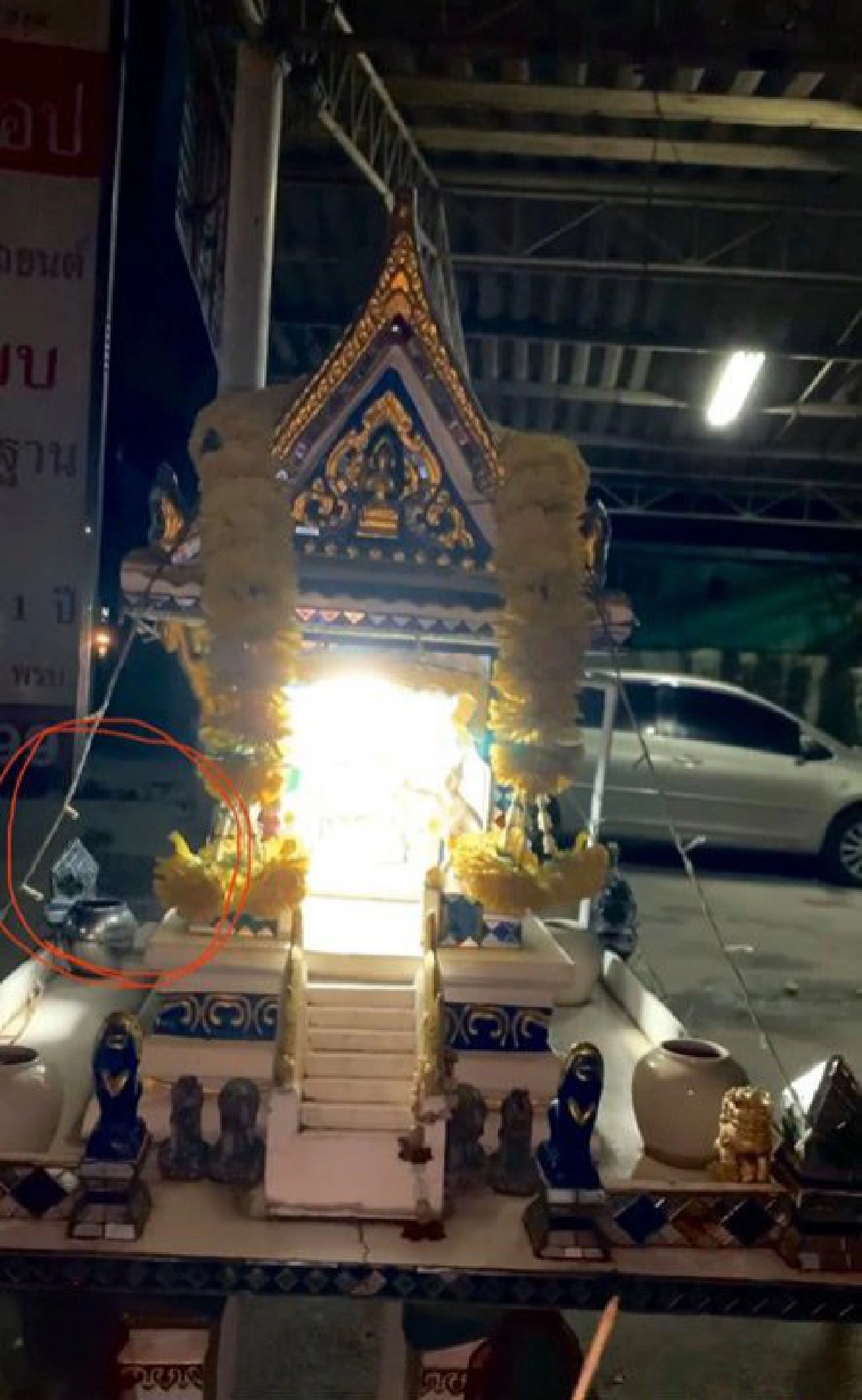 ไขข้อสงสัย เจ้าเหมียววาร์ปเข้าศาลพระภูมิแล้วไปไหน?