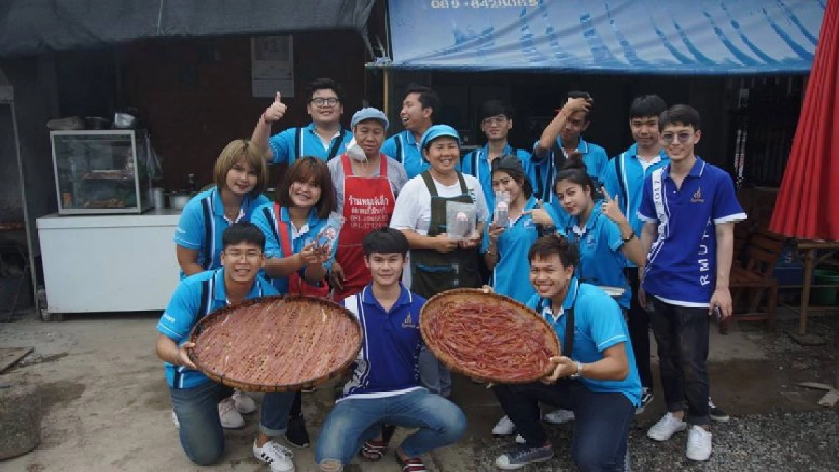 นศ.บริหารธุรกิจ จัดเต็ม 'มาร์เก็ตเดย์ 2019' 