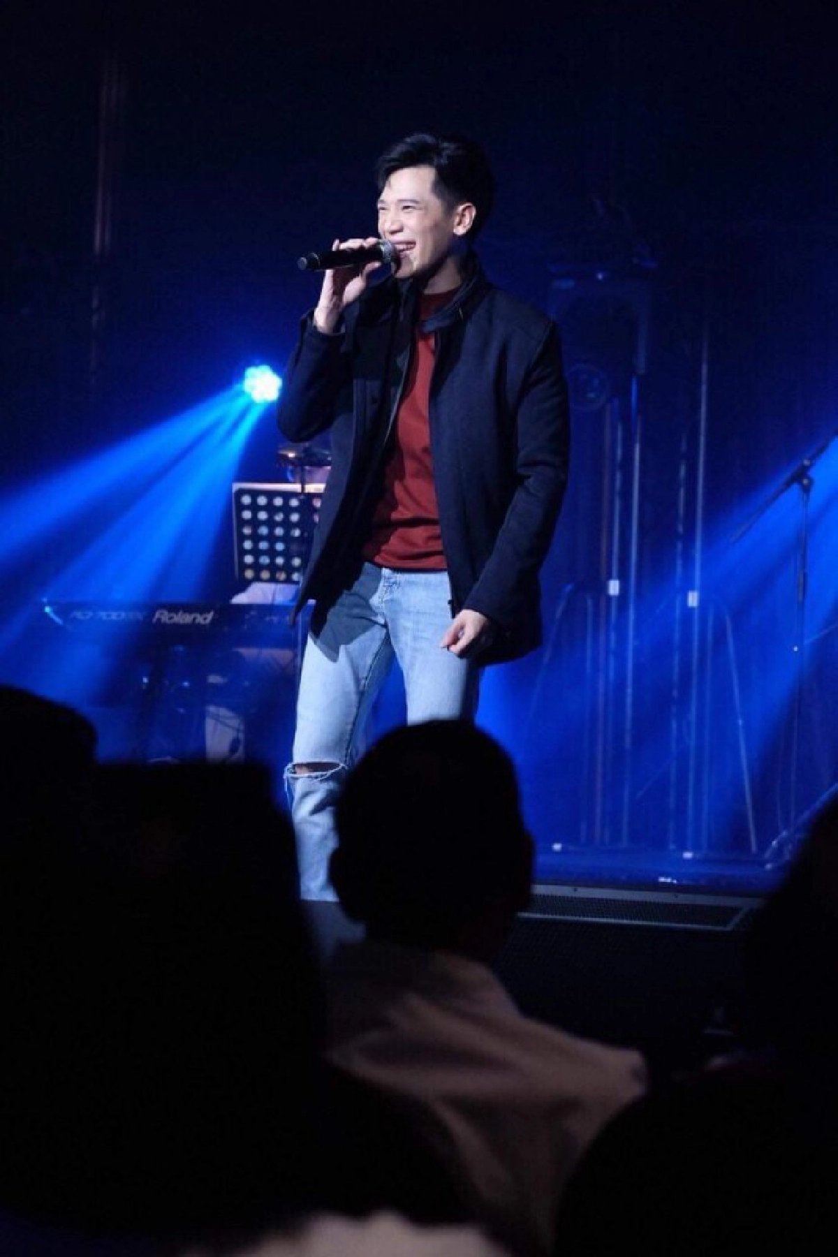 'อาร์ม-กรกันต์' จัดคอนเสิร์ตทำบุญทอดกฐิน
