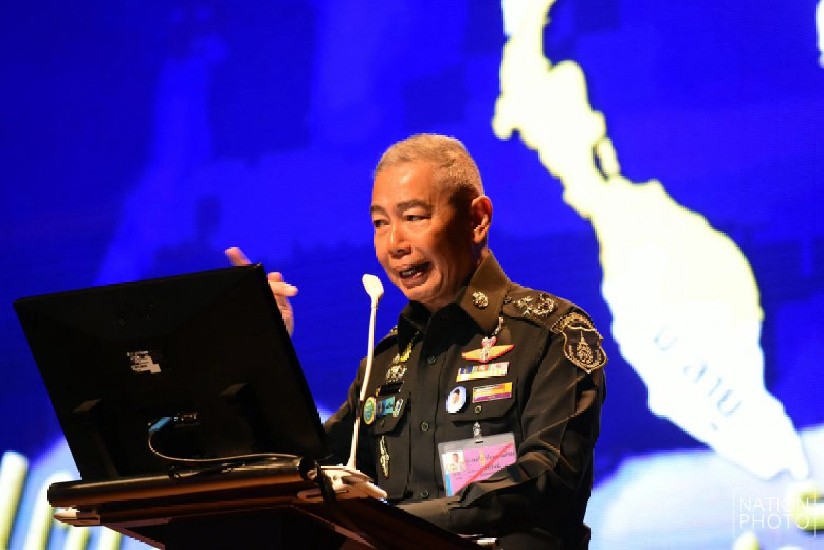 ผบ.ทบ.เปรียบการเมืองยุคใหม่ เป็นสลากกินรวบ 