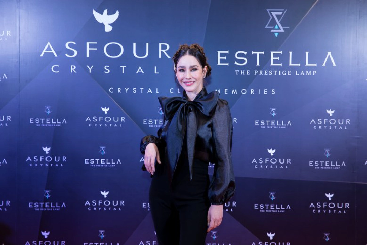 โคมไฟหรูส่องประกายความทรงจำล้ำค่า